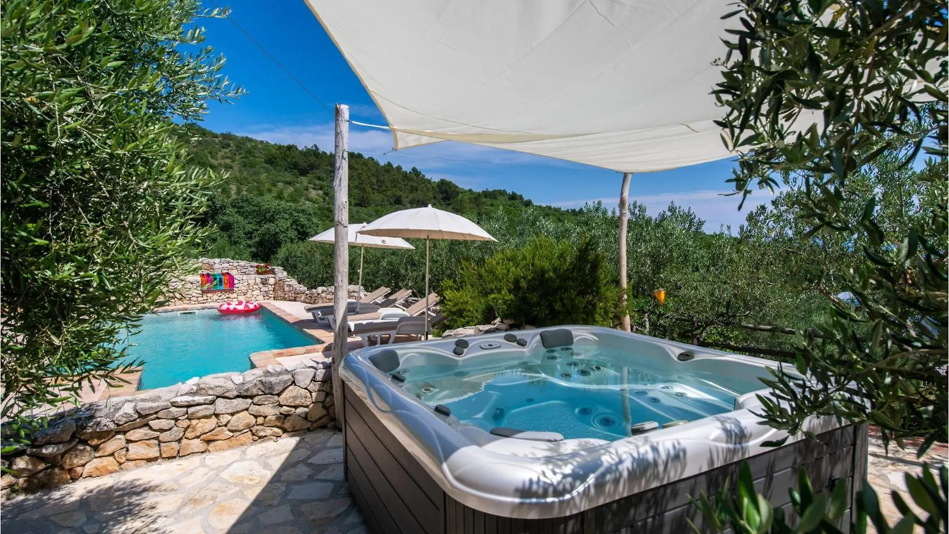 Nice Home In Rabac With Wifi