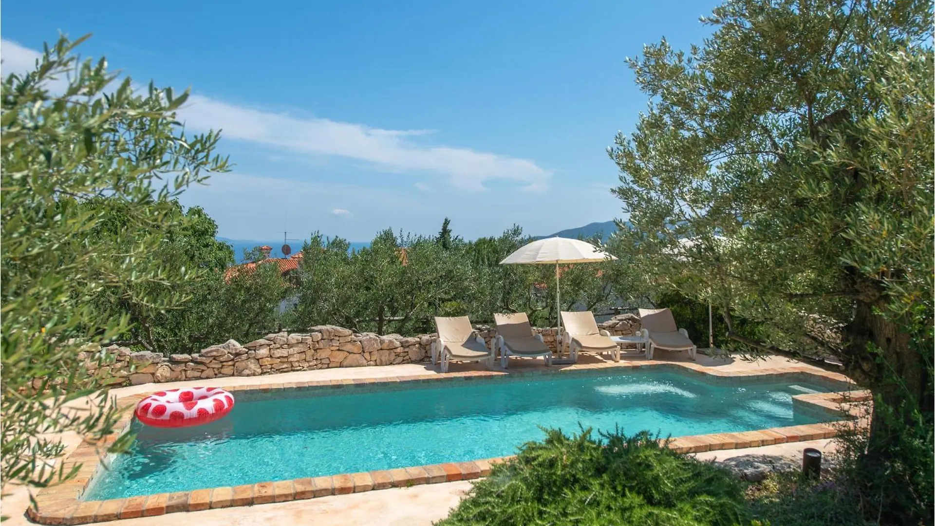 Nice Home In Rabac With Wifi